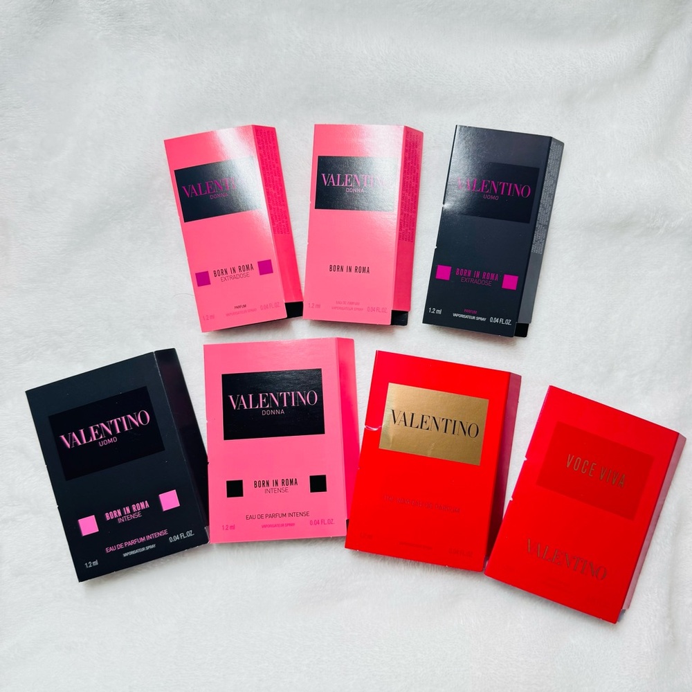 Valentino Eau de Parfum Sample Set of 7